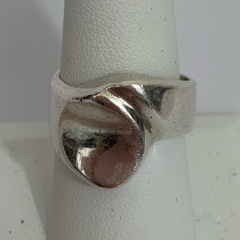 Vintage 925 silver wave ring